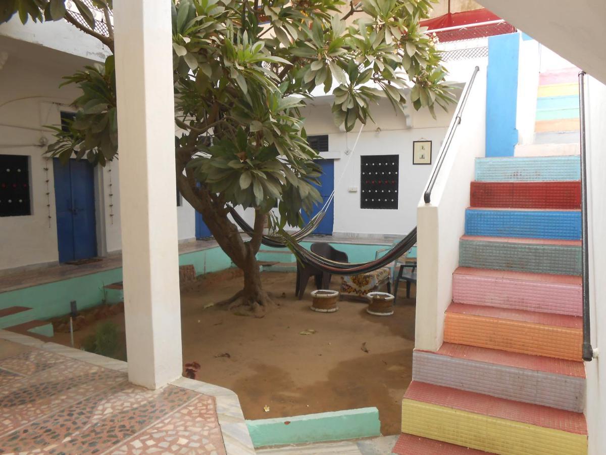 Shiva Guest House بوشكار المظهر الخارجي الصورة