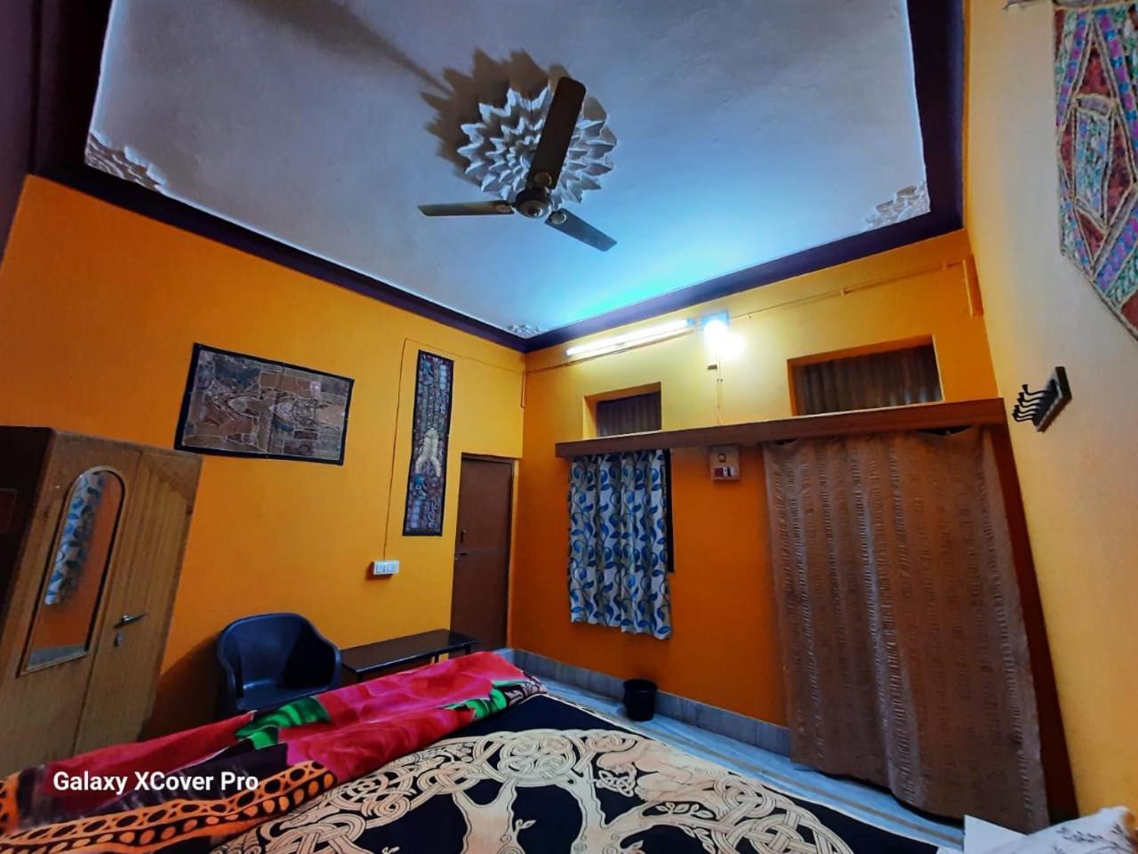 Shiva Guest House بوشكار الغرفة الصورة